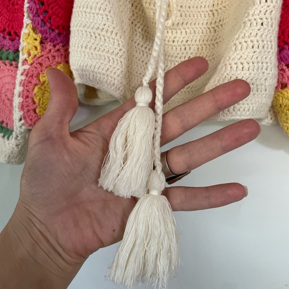 SOLD Spell Let The Sunshine In Crop Rainbow Small - Picture 8 of 11